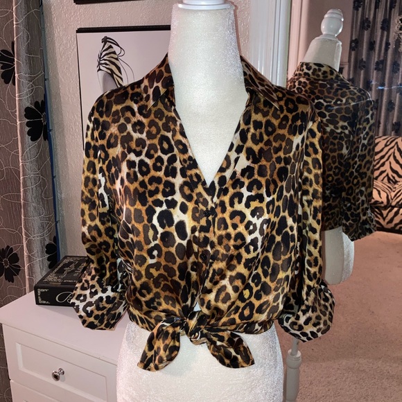 EUC Express Portofino blouse size small - Picture 1 of 7